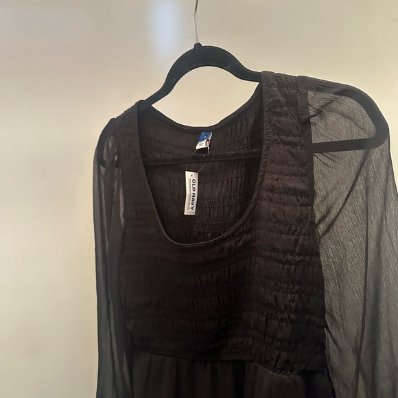 Dress - Picture 7 of 9